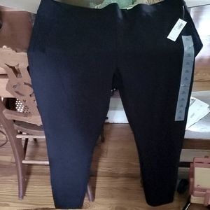 XL "Stevie" Old Navy Pants Black NWT